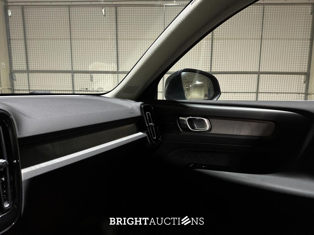 Volvo XC40 1.5 T2 129hp 2021