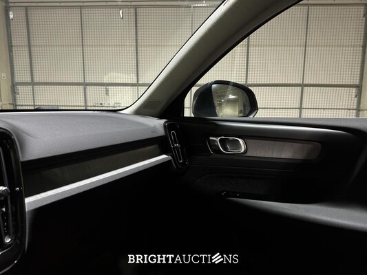 Volvo XC40 1.5 T2 129hp 2021
