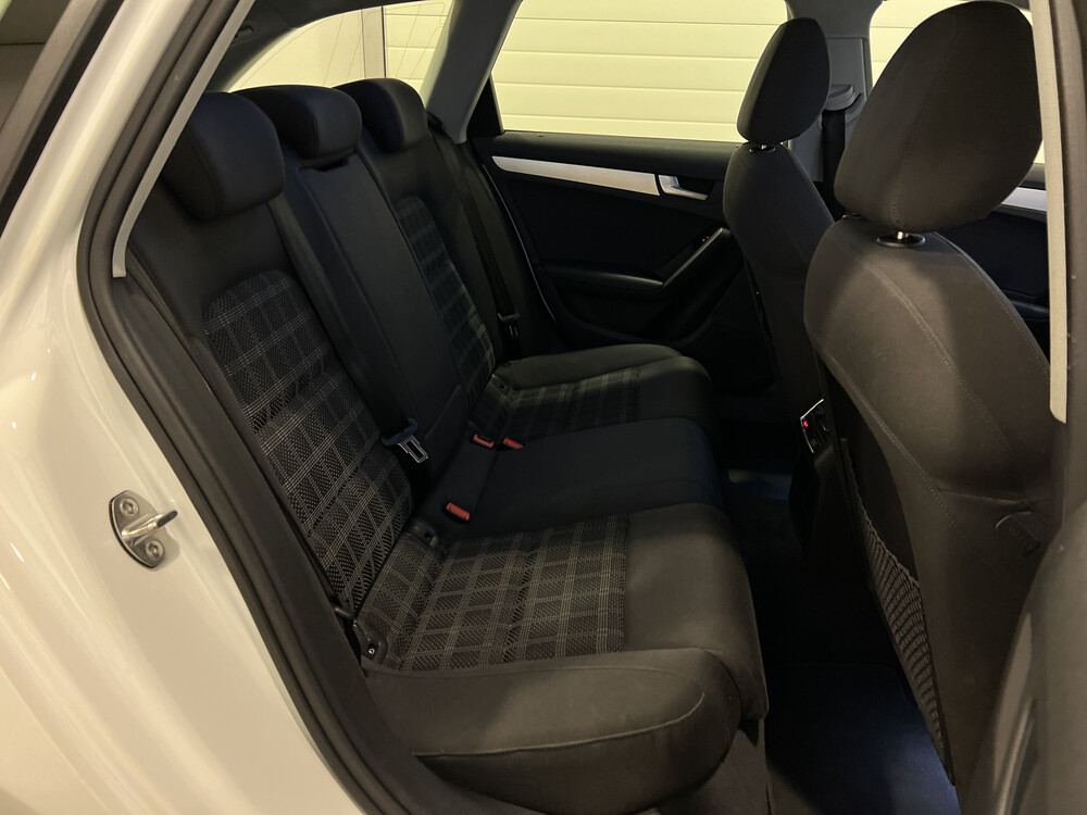 Audi A4 Avant 1.8 TFSI Business Edition Automaat -Facelift- 170pk 2012, G-524-LH