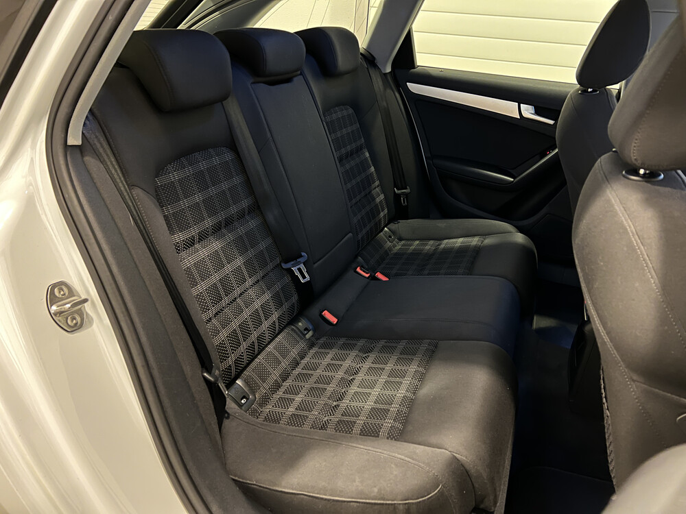 Audi A4 Avant 1.8 TFSI Business Edition Automaat -Facelift- 170pk 2012, G-524-LH