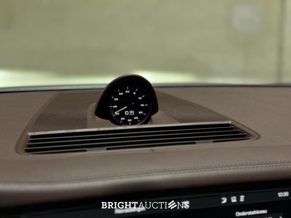 Porsche Panamera Sport Turismo 4 E-Hybrid 2.9 V6 462pk 2018 (Origineel-NL), RR-070-R