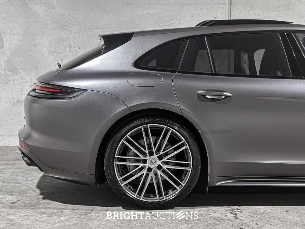 Porsche Panamera Sport Turismo 4 E-Hybrid 2.9 V6 462pk 2018 (Origineel-NL), RR-070-R