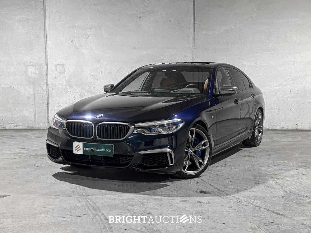 BMW M550i xDrive 4.4 V8 High Executive M-Sport 530pk 2020 5-serie G30, L-618-KL