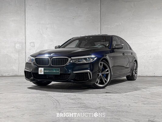 BMW M550i xDrive 4.4 V8 High Executive M-Sport 530pk 2020 5-serie G30, L-618-KL