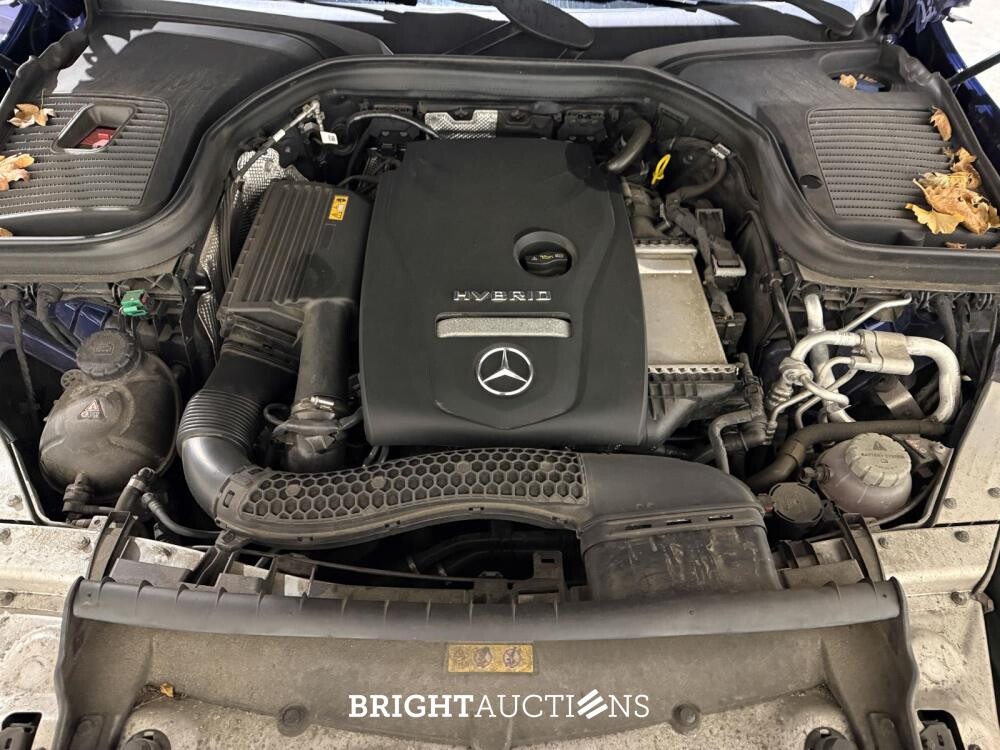 Mercedes-Benz GLC300e 4Matic Business Solution Luxury 320pk 2021 GLC-klasse (Origineel-NL & 1e Eigenaar), L-070-ZZ