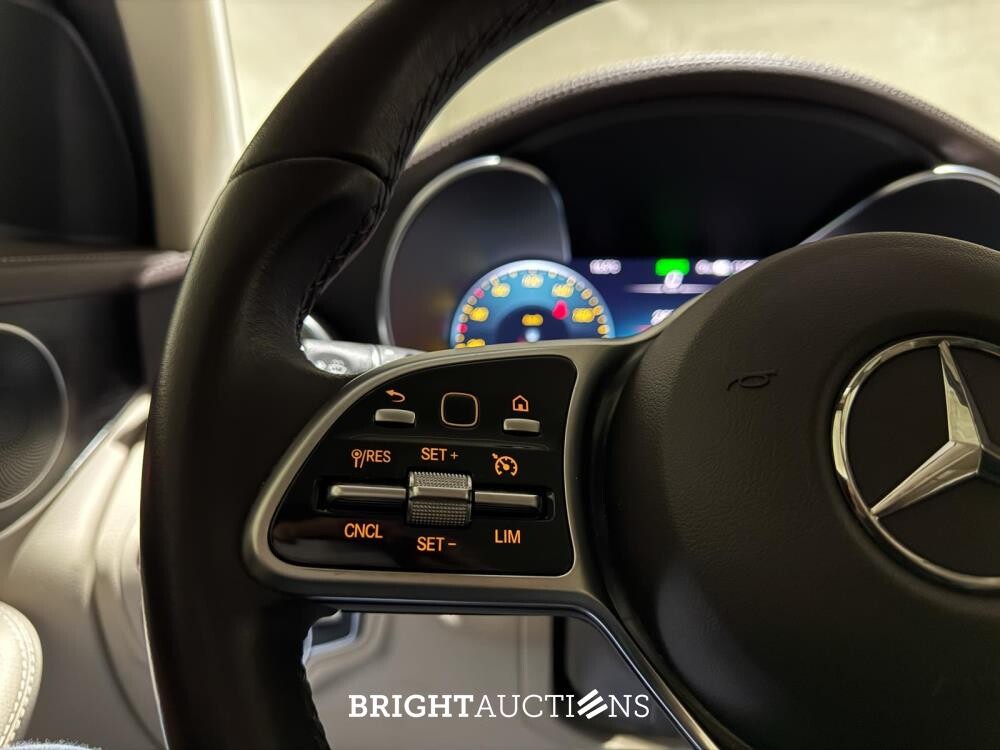 Mercedes-Benz GLC300e 4Matic Business Solution Luxury 320pk 2021 GLC-klasse (Origineel-NL & 1e Eigenaar), L-070-ZZ