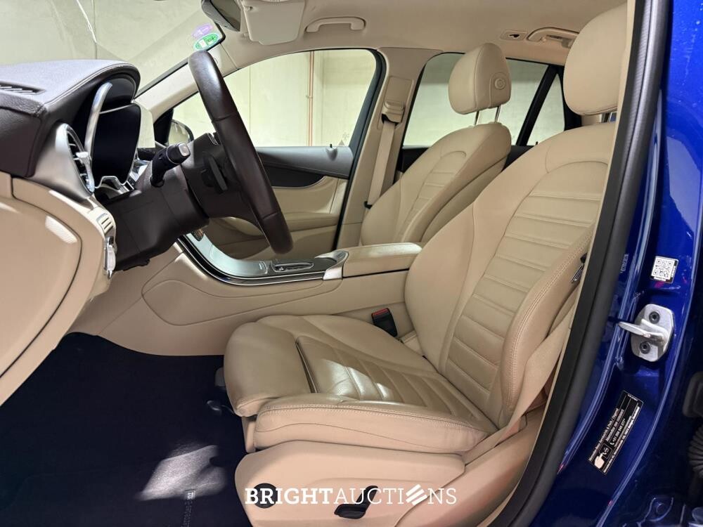 Mercedes-Benz GLC300e 4Matic Business Solution Luxury 320pk 2021 GLC-klasse (Origineel-NL & 1e Eigenaar), L-070-ZZ