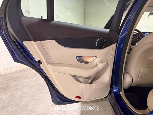 Mercedes-Benz GLC300e 4Matic Business Solution Luxury 320pk 2021 GLC-klasse (Origineel-NL & 1e Eigenaar), L-070-ZZ