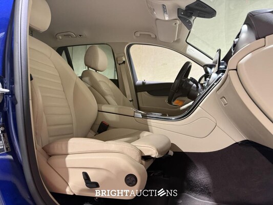 Mercedes-Benz GLC300e 4Matic Business Solution Luxury 320pk 2021 GLC-klasse (Origineel-NL & 1e Eigenaar), L-070-ZZ