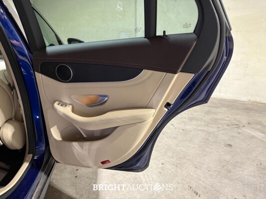 Mercedes-Benz GLC300e 4Matic Business Solution Luxury 320pk 2021 GLC-klasse (Origineel-NL & 1e Eigenaar), L-070-ZZ