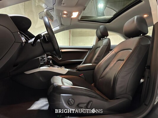 Audi RS5 Coupé 4.2 FSI V8 Quattro 450pk 2010, XN-941-L Youngtimer