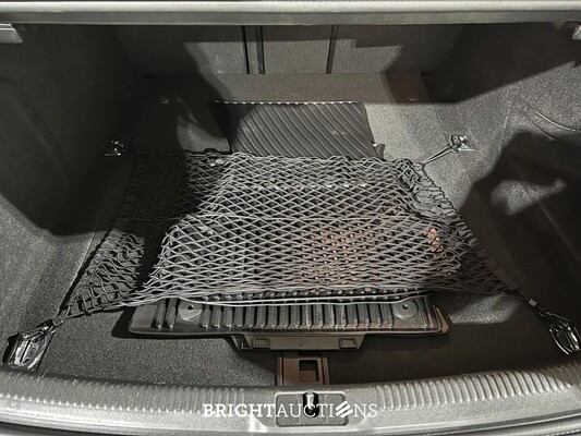 Audi RS5 Coupé 4.2 FSI V8 Quattro 450pk 2010, XN-941-L Youngtimer