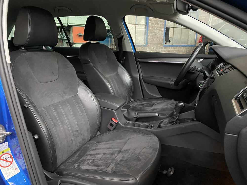 Skoda Octavia Combi TSI Greentch Style Business 116hp 2017 -Orig EN-, PZ-795-K