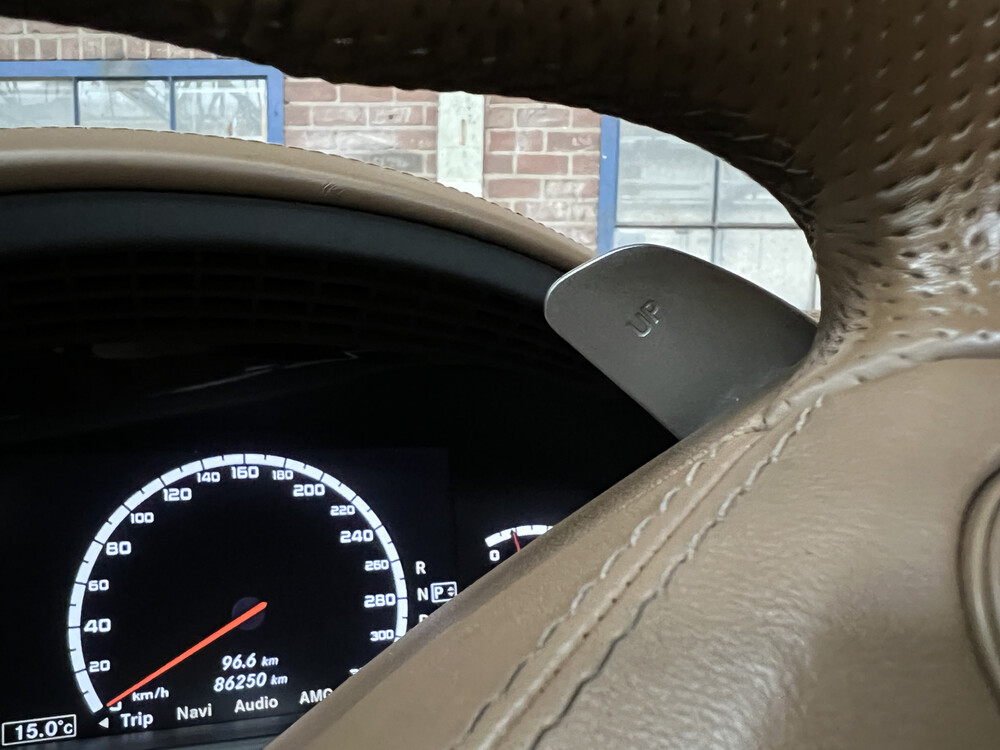 Mercedes-Benz S63 AMG 2LOOK-Edition Special 5.5 V8 S-Klasse 544PS 2011