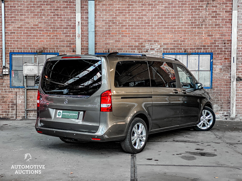 Mercedes-Benz V250 BlueTEC Long DC V-Klasse 190PS 2015, V-678-GH