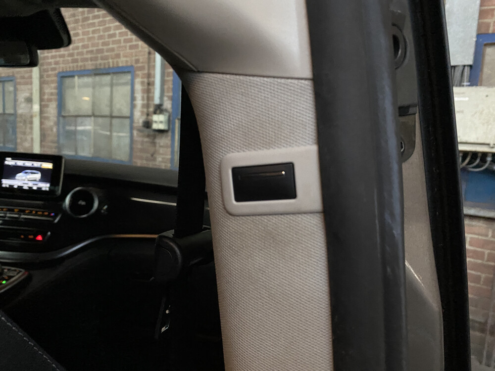 Mercedes-Benz V250 BlueTEC Long DC V-Klasse 190PS 2015, V-678-GH