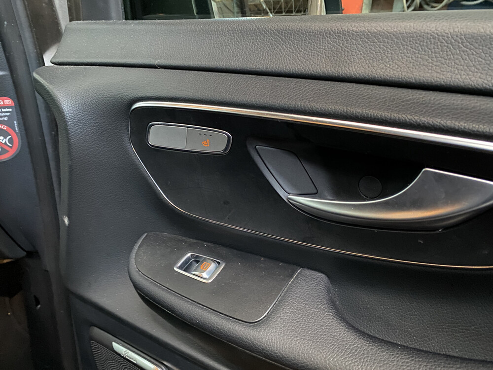 Mercedes-Benz V250 BlueTEC Long DC V-Klasse 190PS 2015, V-678-GH