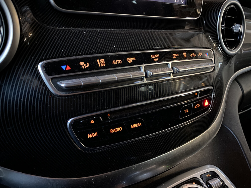 Mercedes-Benz V250 BlueTEC Long DC V-Klasse 190PS 2015, V-678-GH