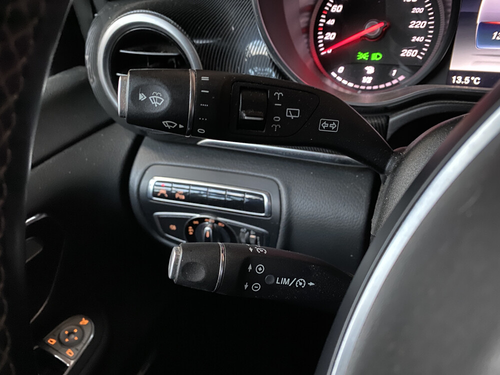 Mercedes-Benz V250 BlueTEC Long DC V-Klasse 190PS 2015, V-678-GH