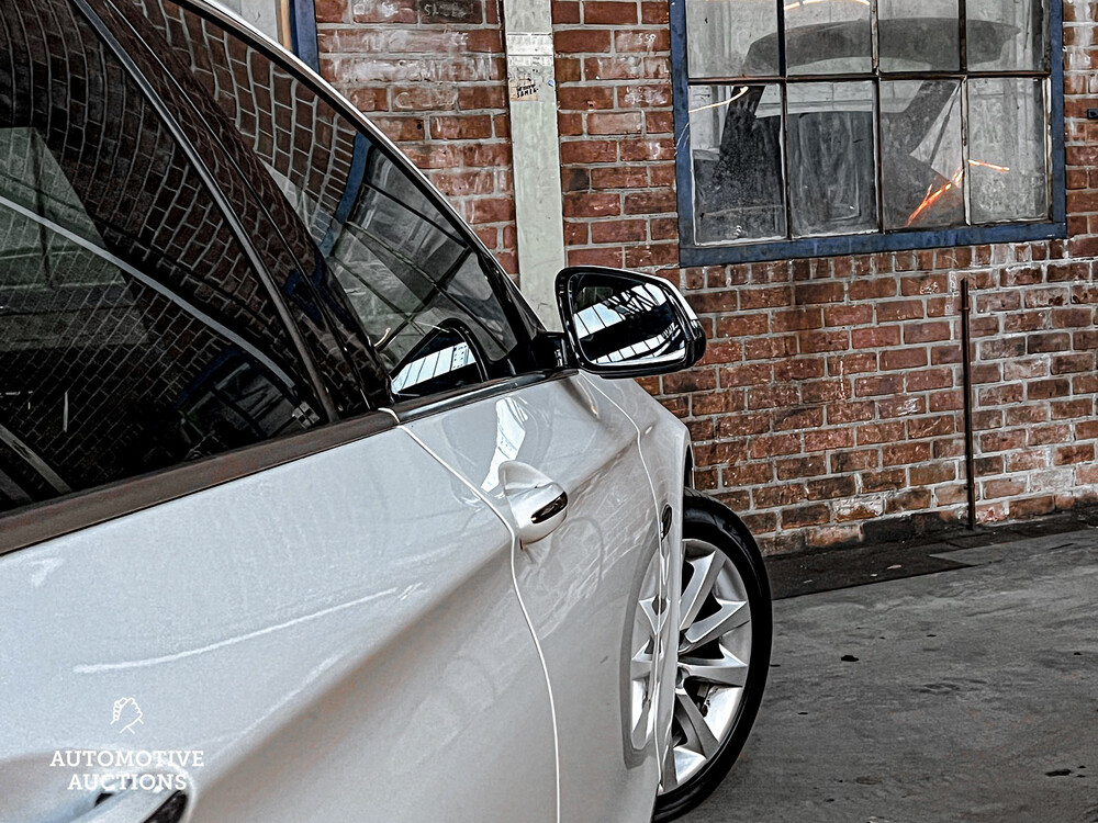 BMW 520d Touring High Executive 5er 190PS 2016, TD-201-N