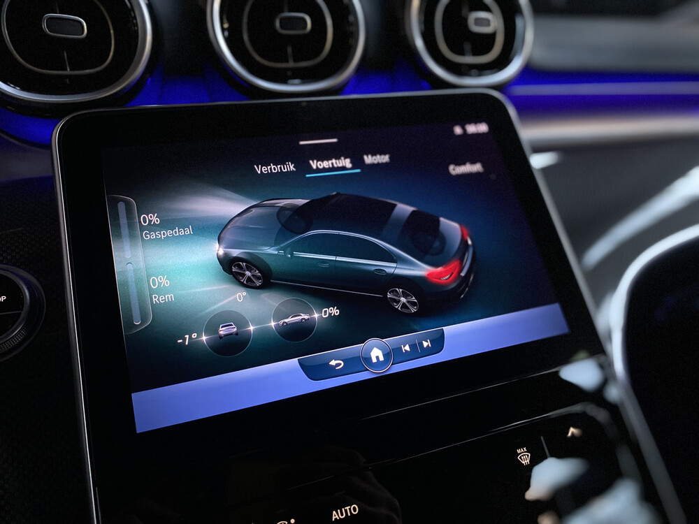 Mercedes-Benz C180 Mild Hybrid AMG Line 170PS 2022 NEUES MODELL -Herstellergarantie- C-Klasse, R-690-PH