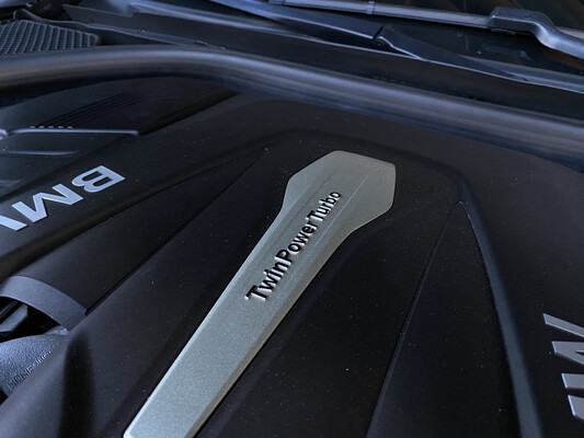 BMW 750Li High Executive Twin Power Turbo 449PS 2016 7er, PL-586-X