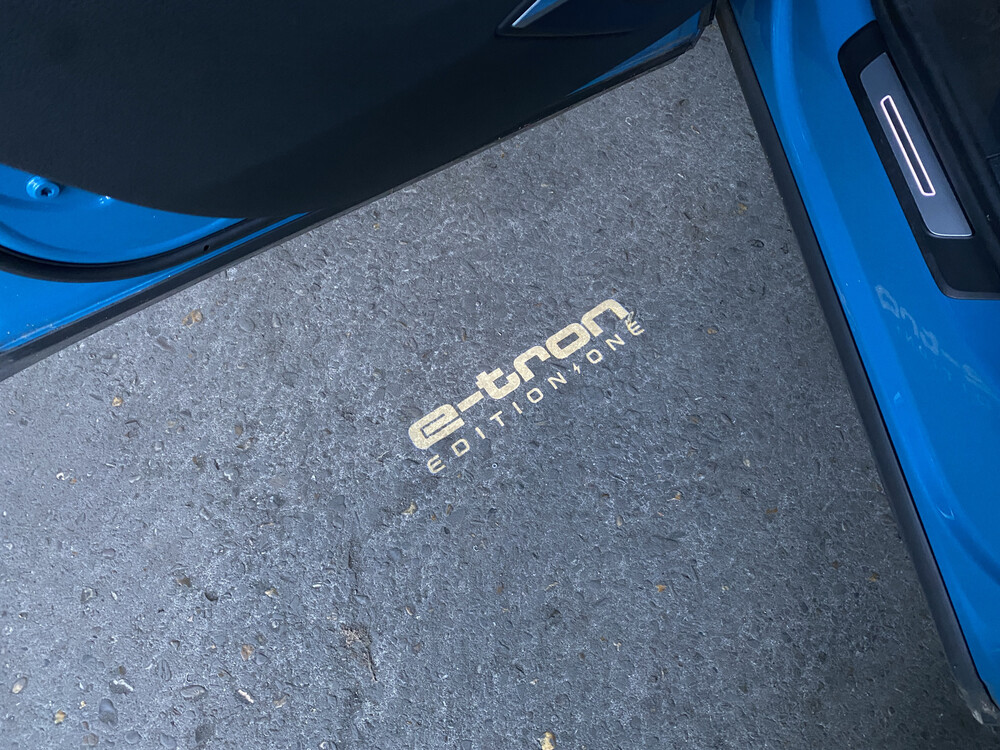 Audi e-tron EDITION ONE 55 Quattro Advanced 95 kWh 215PS 2018 -Orig NL-, XH-842-D