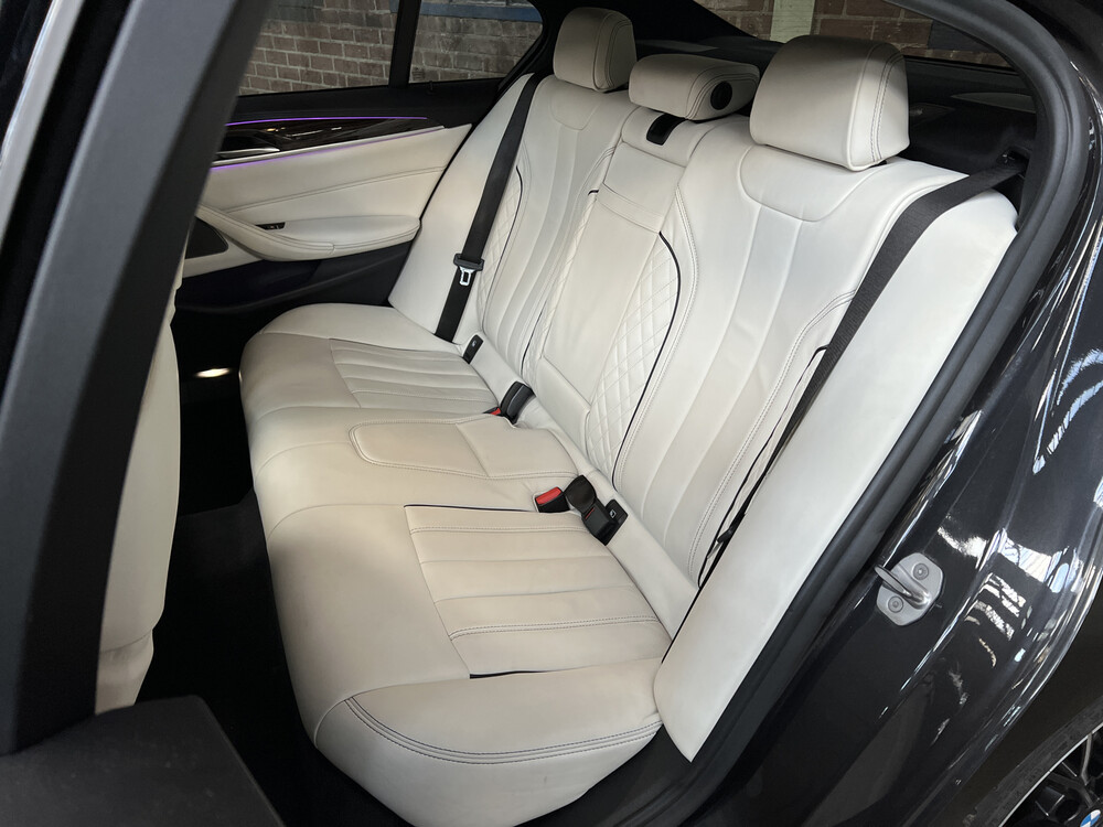 BMW 540i xDrive M-PERFROMANCE M-sport 5er 340PS 2018 -Org. NL-, SH-052-H