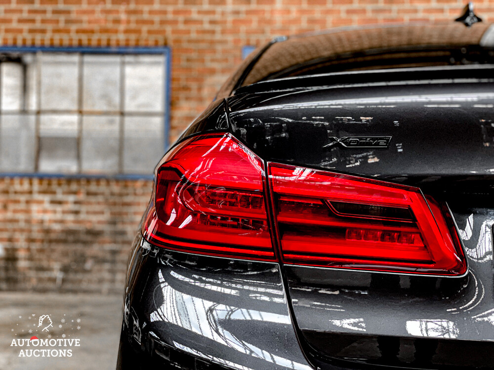 BMW 540i xDrive M-PERFROMANCE M-sport 5er 340PS 2018 -Org. NL-, SH-052-H