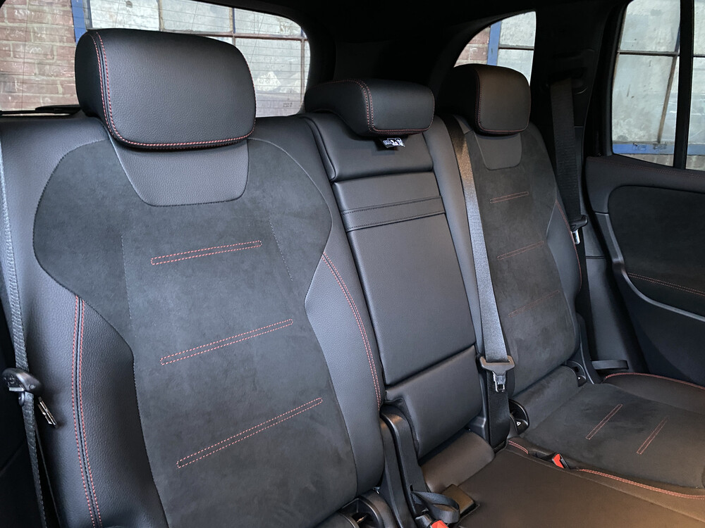 Mercedes-Benz EQB300 AMG 4Matic 228PS 2022 -Herstellergarantie-