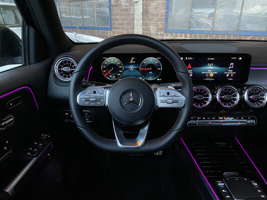 Mercedes-Benz EQB300 AMG 4Matic 228pk 2022 -Fabrieksgarantie-