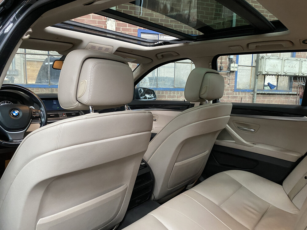 BMW 520d Touring Executive 184PS 2011 5er, KL-645-J