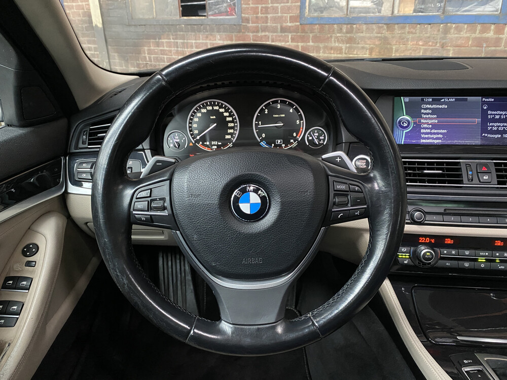 BMW 520d Touring Executive 184PS 2011 5er, KL-645-J