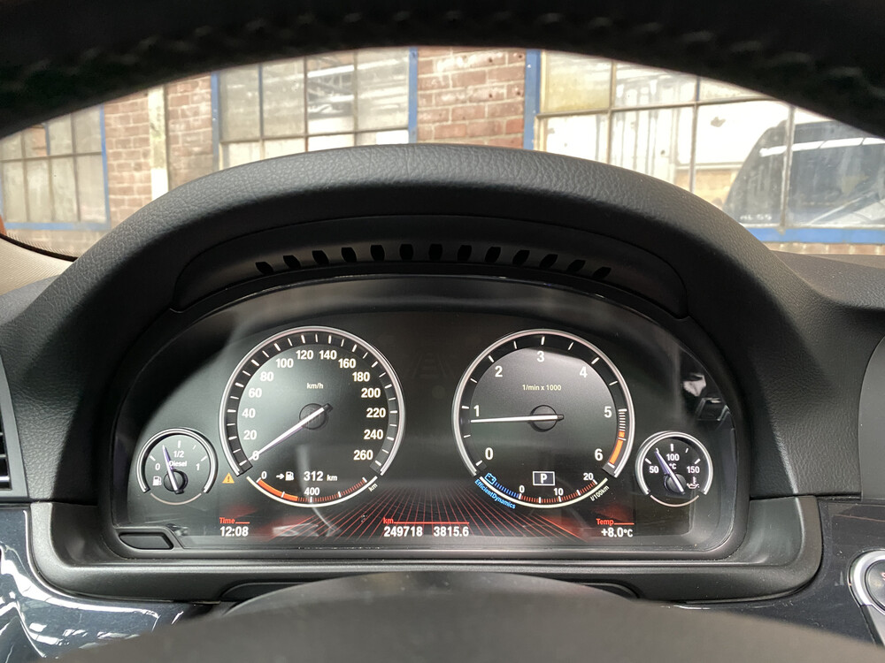 BMW 520d Touring Executive 184PS 2011 5er, KL-645-J