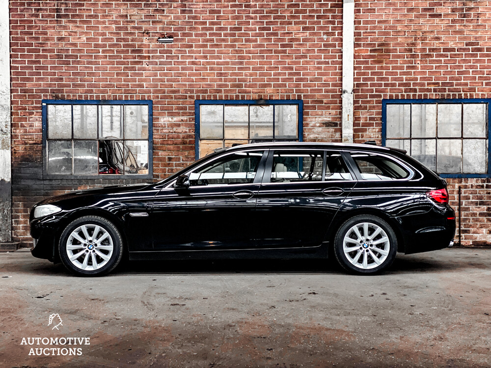 BMW 520d Touring Executive 184PS 2011 5er, KL-645-J