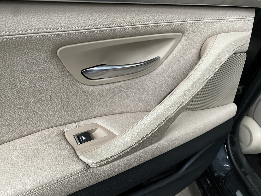 BMW 520d Touring Executive 184PS 2011 5er, KL-645-J