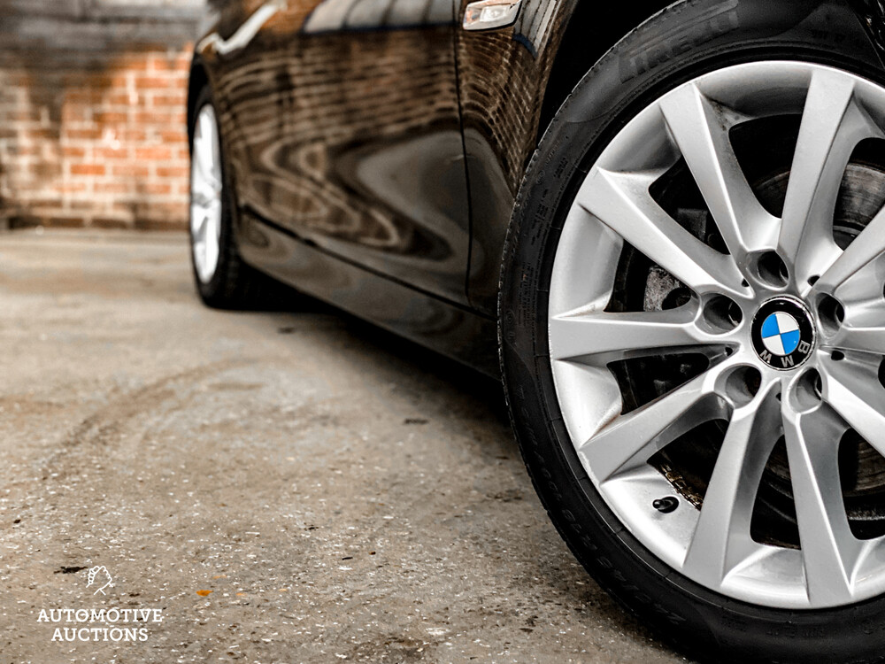 BMW 520d Touring Executive 184PS 2011 5er, KL-645-J