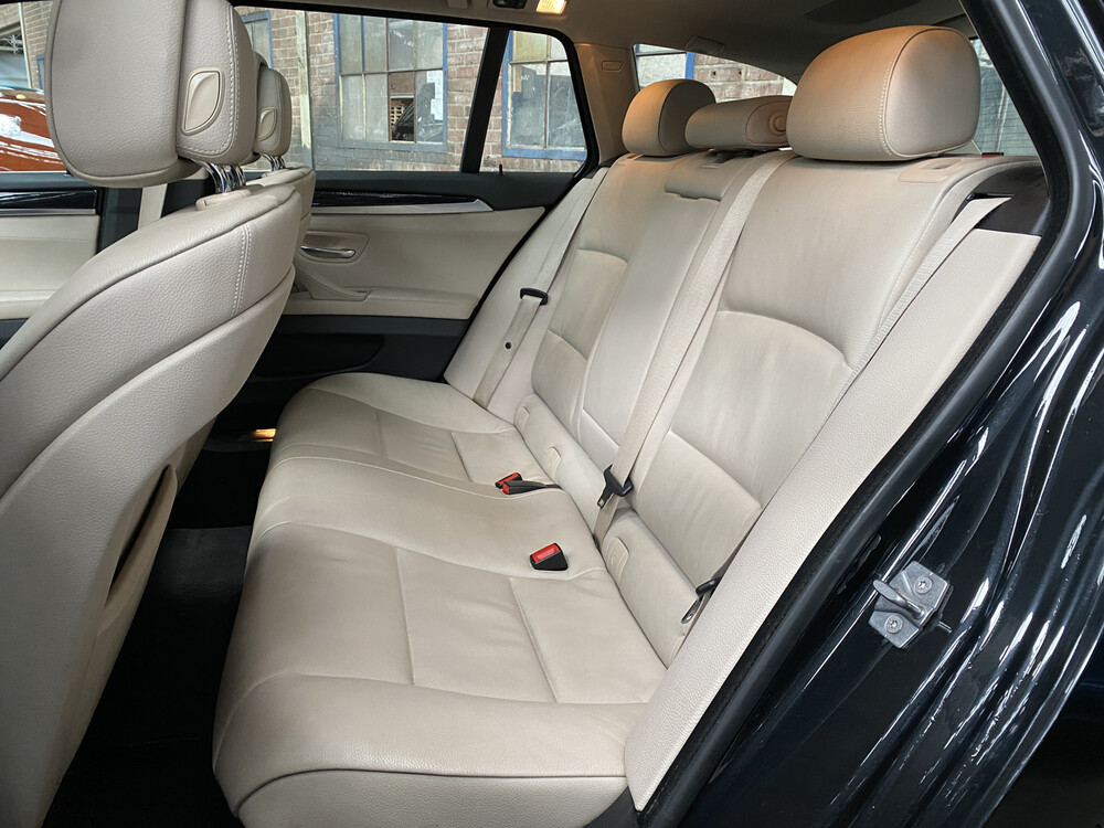 BMW 520d Touring Executive 184PS 2011 5er, KL-645-J