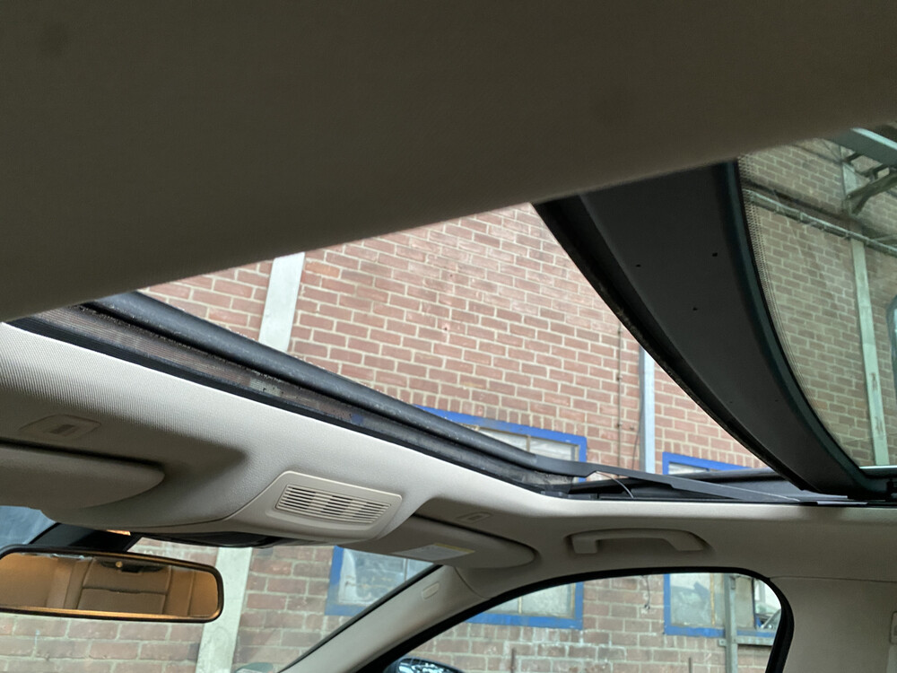 BMW 520d Touring Executive 184PS 2011 5er, KL-645-J