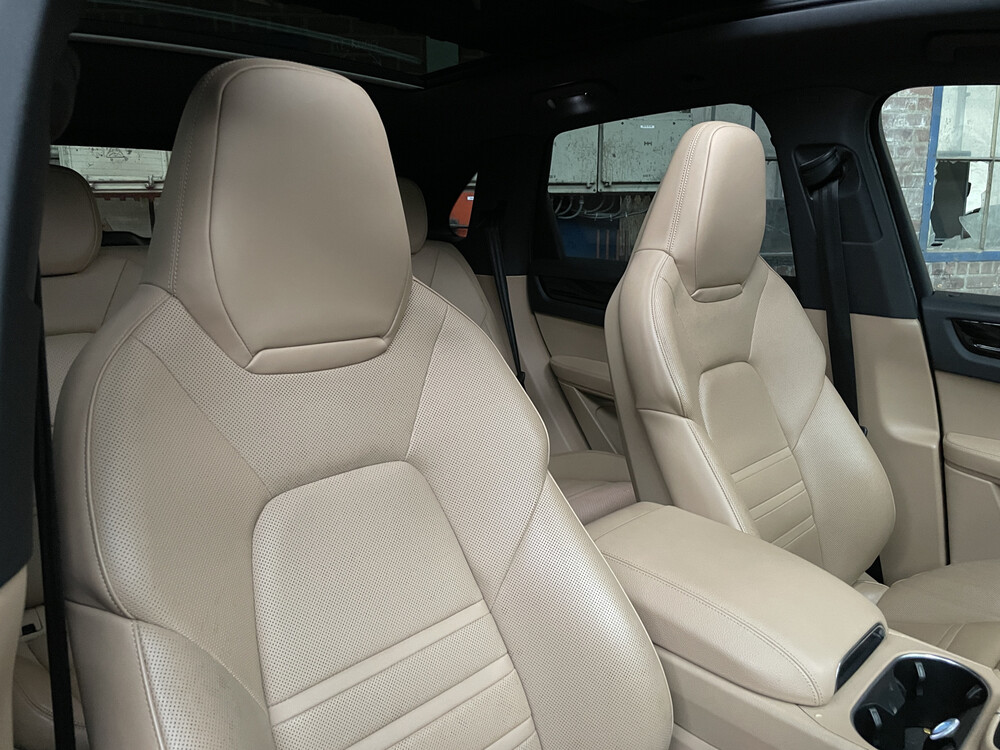 Porsche Cayenne 3.0 V6 340pk 2018 NIEUW-MODEL -Orig. NL-, ST-296-D