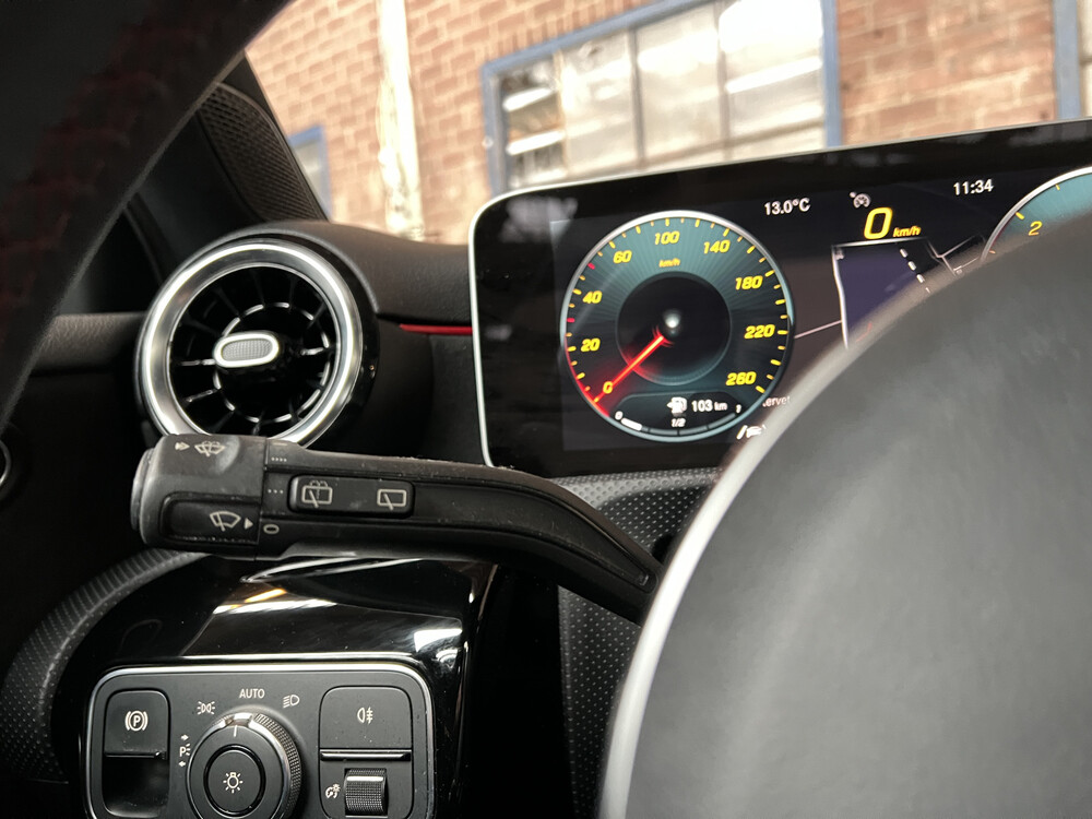 Mercedes-Benz 180d AMG Business Solution MJ-2019 116PS 2018 A-Klasse -Orig. NL-, TL-568-F