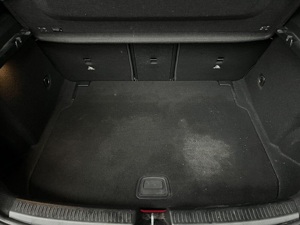 Mercedes-Benz 180d AMG Business Solution MJ-2019 116PS 2018 A-Klasse -Orig. NL-, TL-568-F