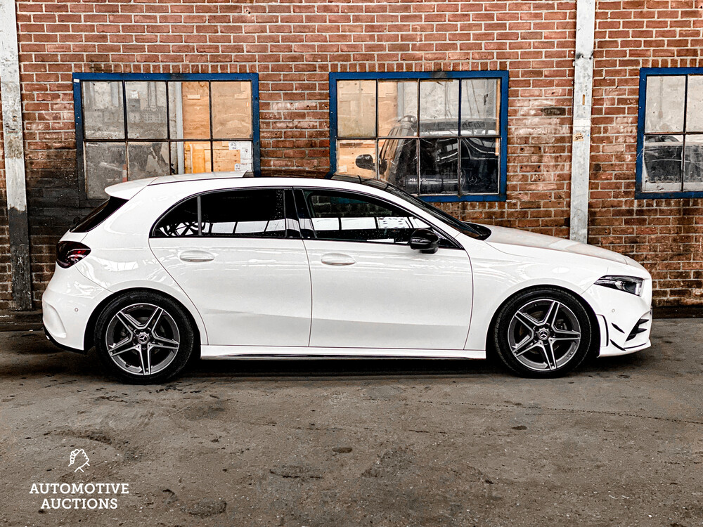 Mercedes-Benz 180d AMG Business Solution MJ-2019 116PS 2018 A-Klasse -Orig. NL-, TL-568-F