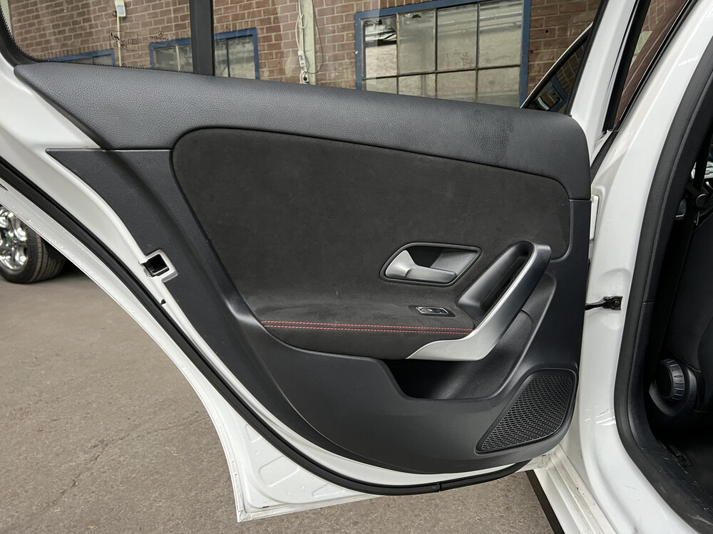 Mercedes-Benz 180d AMG Business Solution MJ-2019 116PS 2018 A-Klasse -Orig. NL-, TL-568-F