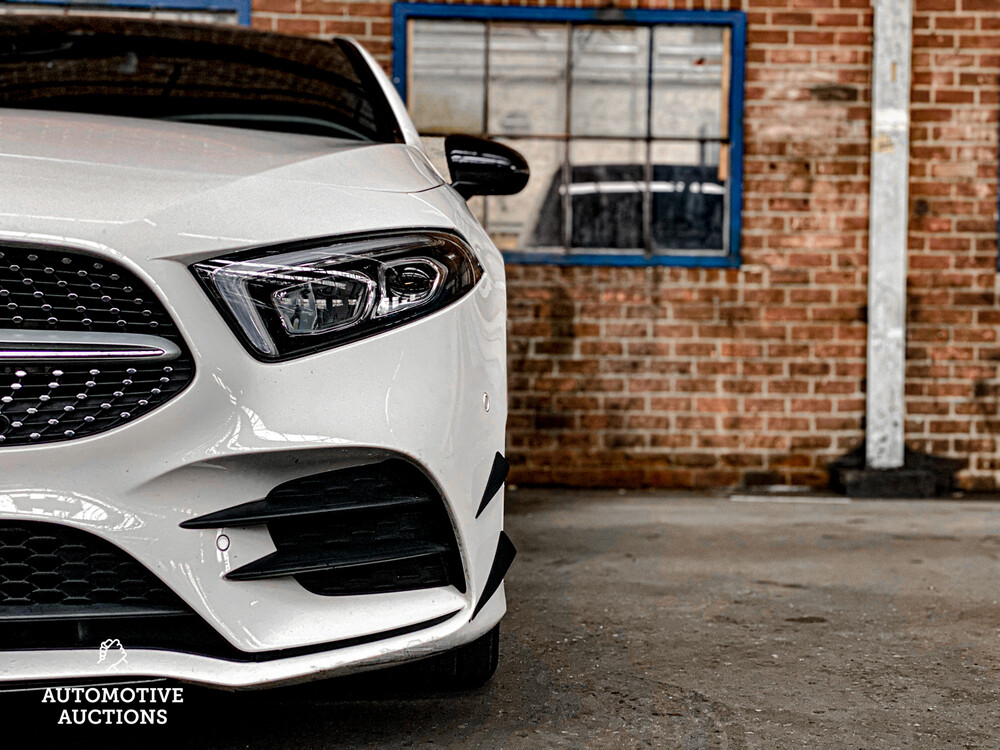Mercedes-Benz 180d AMG Business Solution MJ-2019 116PS 2018 A-Klasse -Orig. NL-, TL-568-F