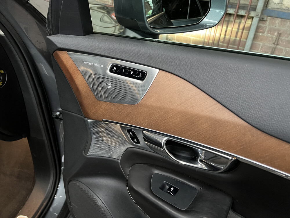 Volvo XC90 2.0 T8 Twin Engine 320hp 2015 7-Personen -org. DE-, HS-691-B