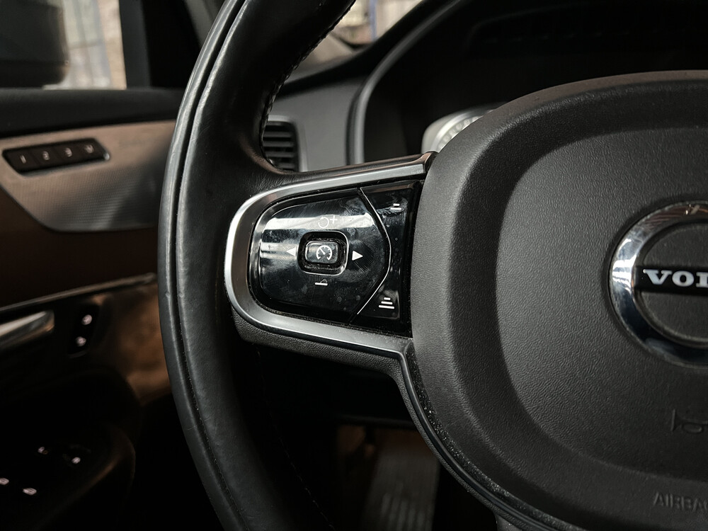 Volvo XC90 2.0 T8 Twin Engine 320hp 2015 7-Personen -org. DE-, HS-691-B