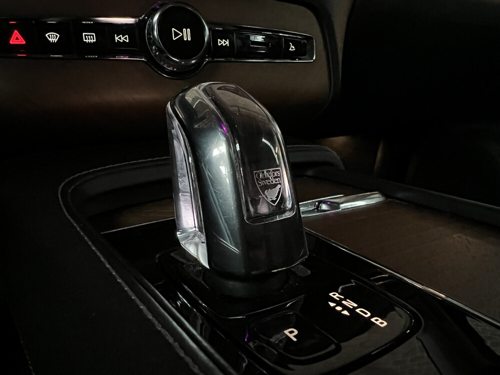 Volvo XC90 2.0 T8 Twin Engine 320hp 2015 7-Personen -org. DE-, HS-691-B