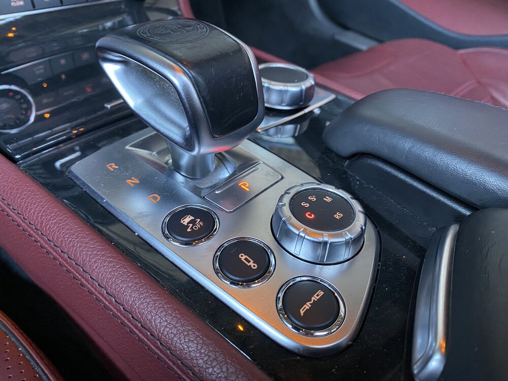 Mercedes-Benz SL63 AMG 5.5 V8 537pk 2012 AIRSCARF SL-klasse