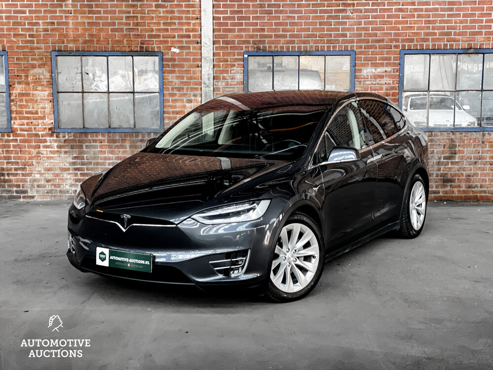 Tesla Model X 90D Base 420hp 2017 7-Personen